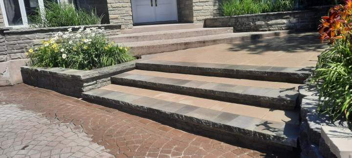 Pavé-uni et murets - Grand Montréal