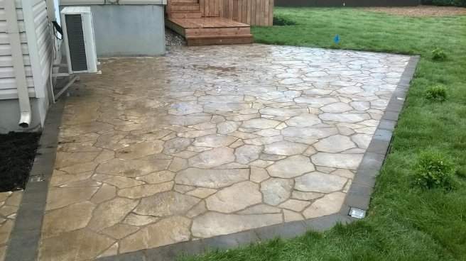 Pavé-uni et murets - Grand Montréal