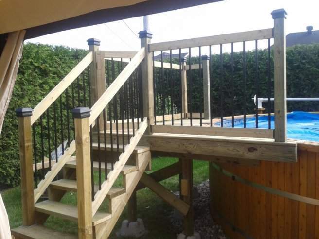 Terrasse en bois et composite – Grand Montréal