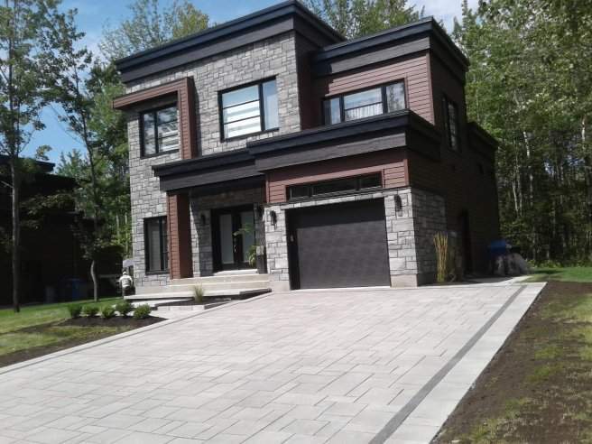 Pavé-uni et murets - Grand Montréal